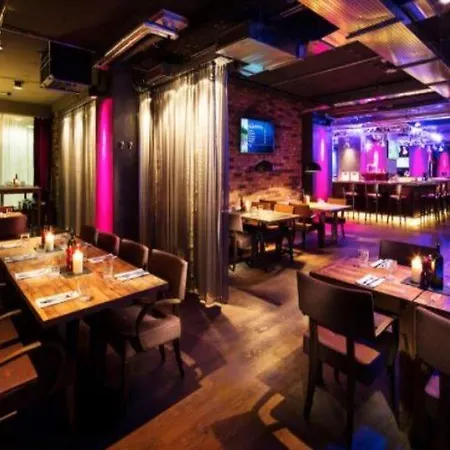 Pentahotel Hotel